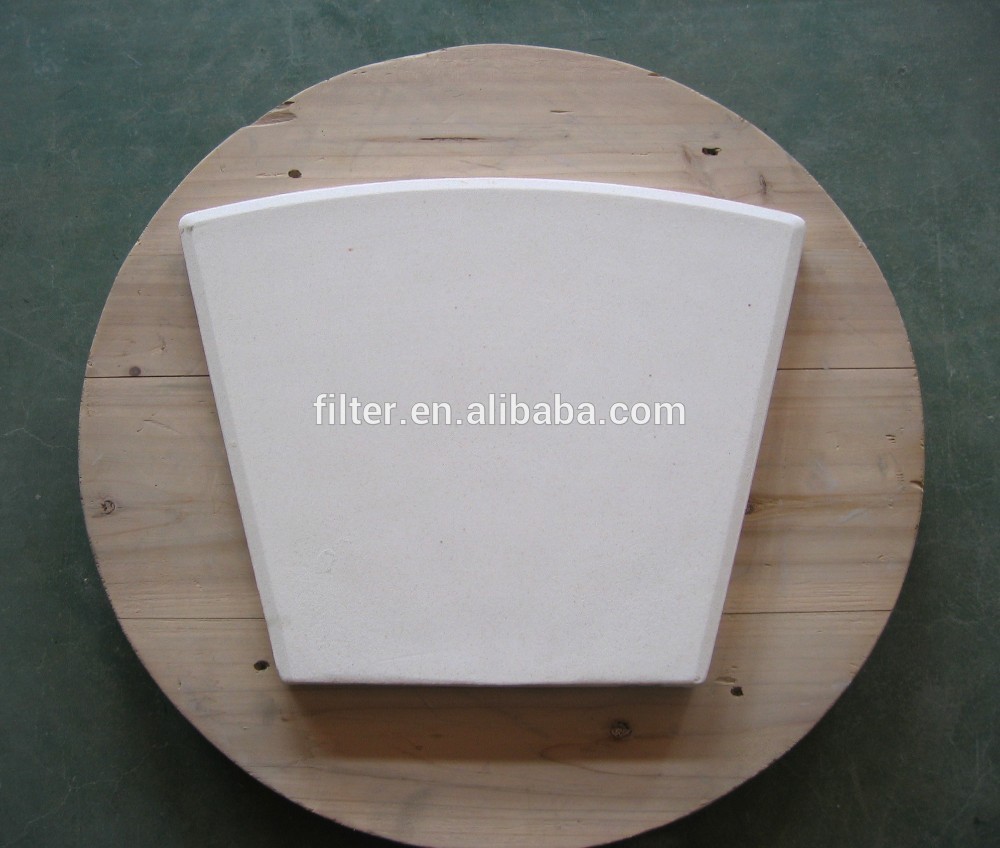 Placa de filtro de cerámica para uso con filtro de vacío